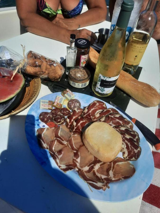 Cap Corse Uribellinu 1, Petit Dejeuner Partine Exterior photo